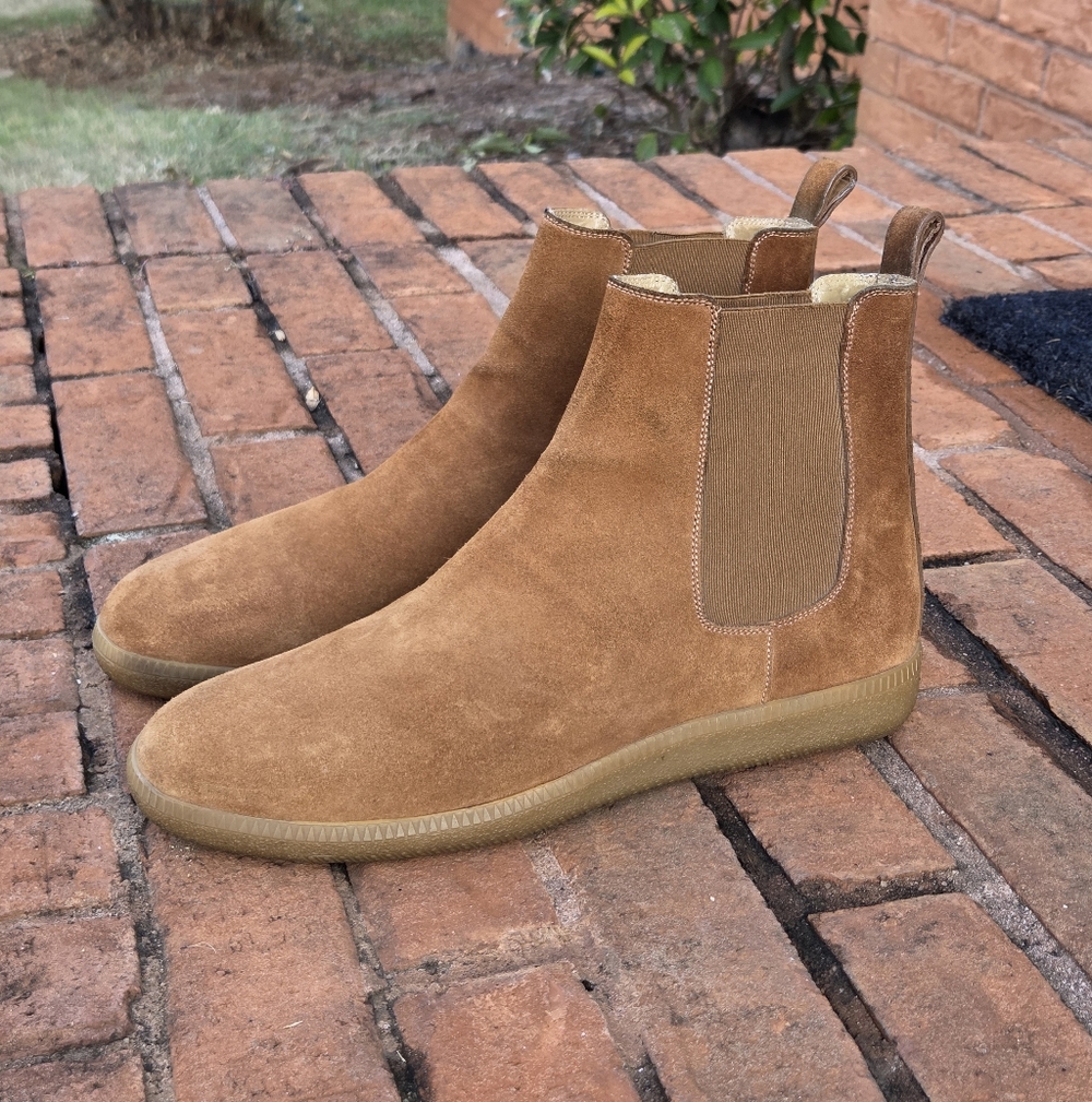 LAVATI Suede Chelsea Boots (Mens US Size 9 - Fits like an 8.5)